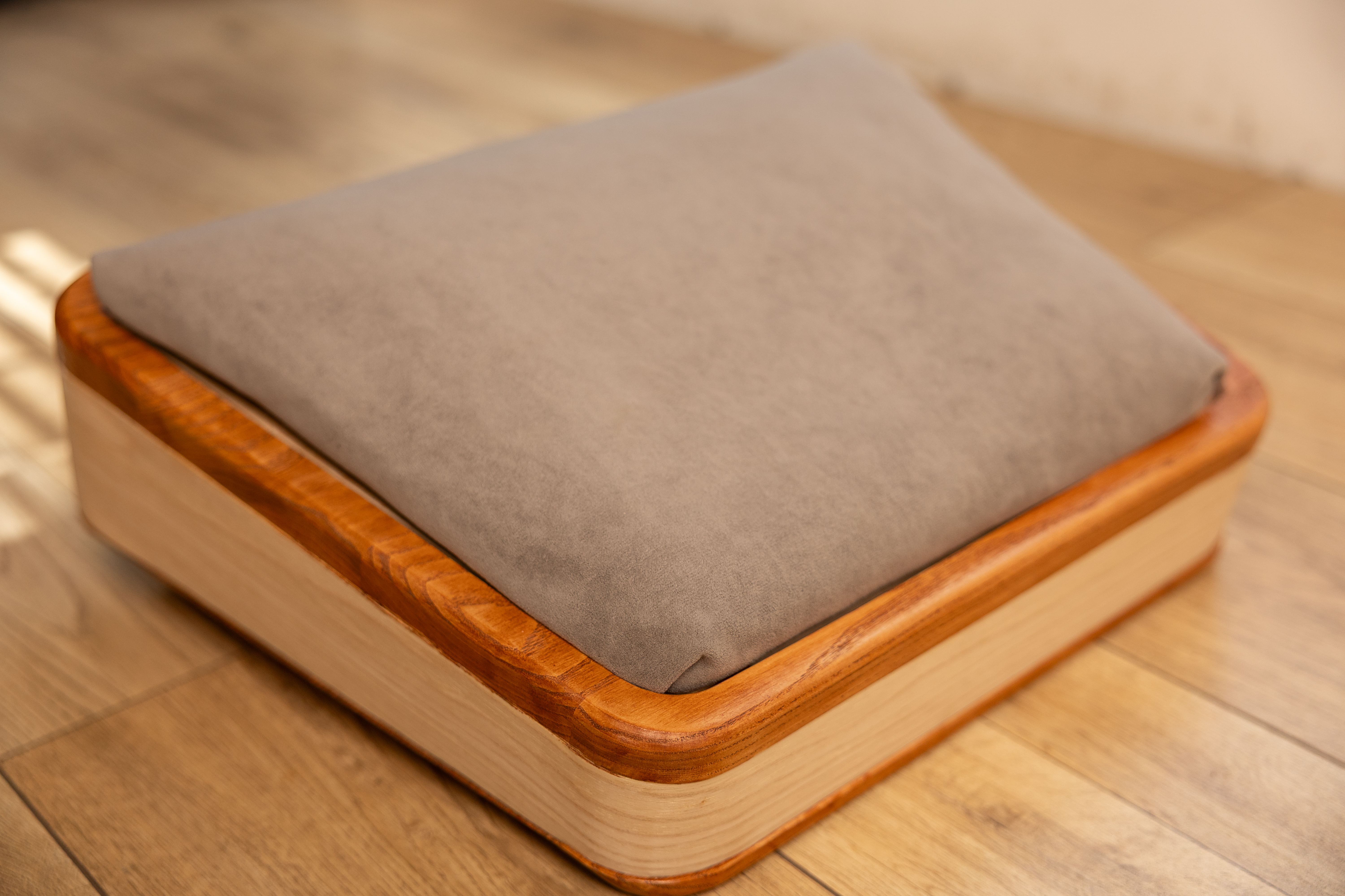 ErgoPod Beige Pillow